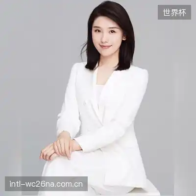 李亮